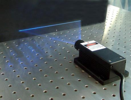 488nm連續(xù)藍(lán)光激光器